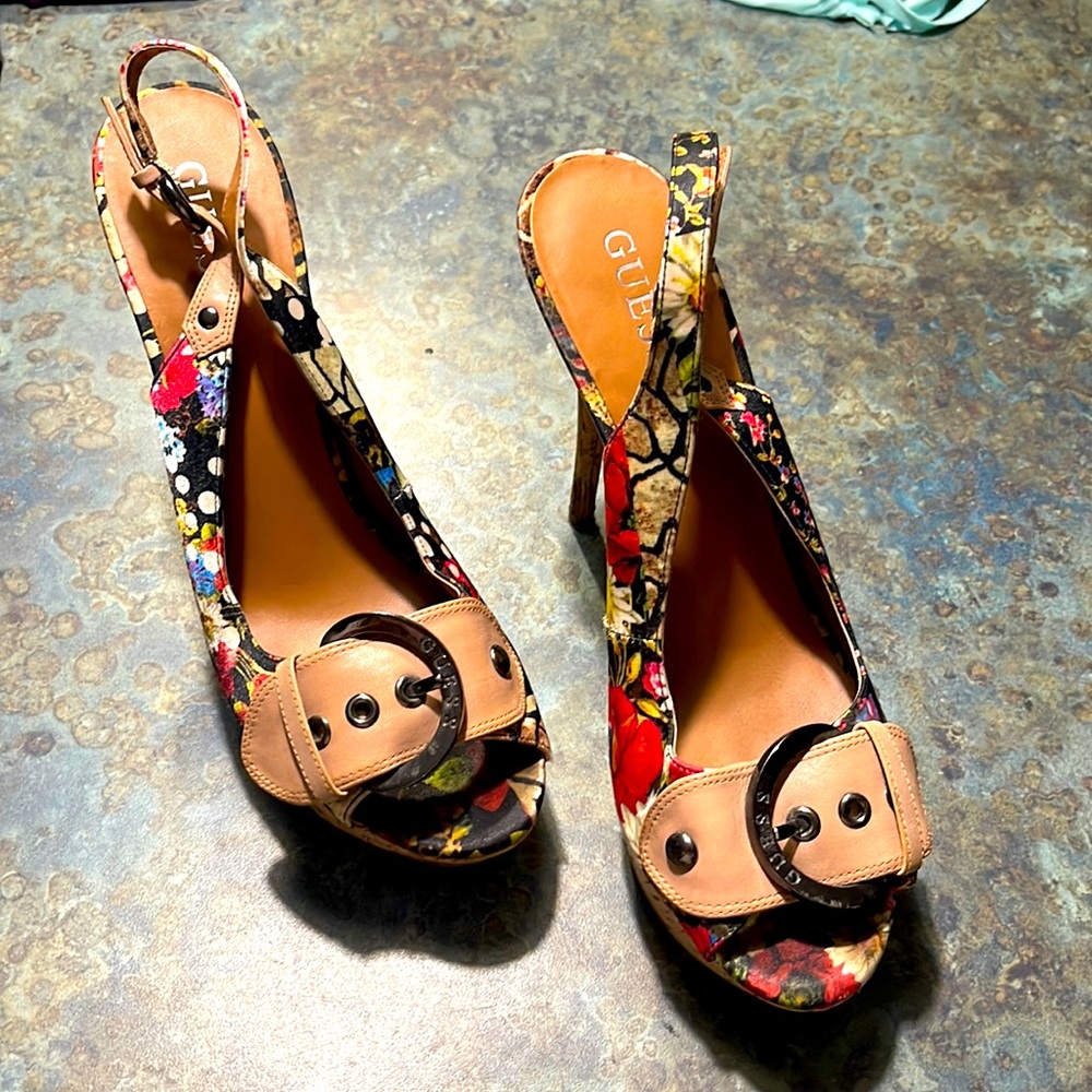 Guess stilettos